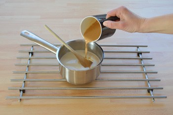 Zahušťování likéru