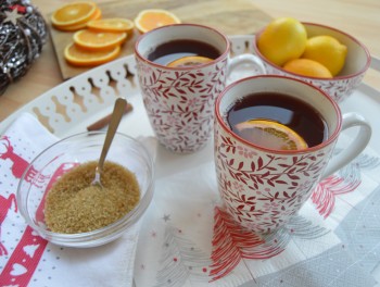 punč s kousky ovoce