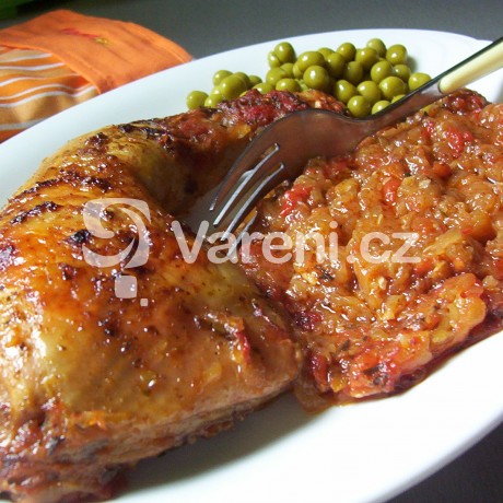 Pečené kuře s cuketou a rajčaty