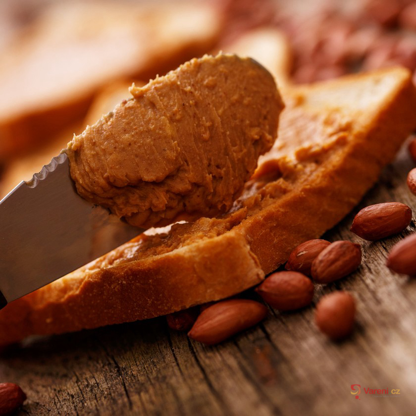 Ořechová másla: proč je jíst a jak je využít v kuchyni