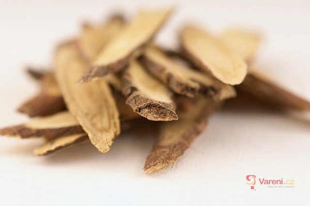 Lékořice - poklad v kuchyni i lékarničce
