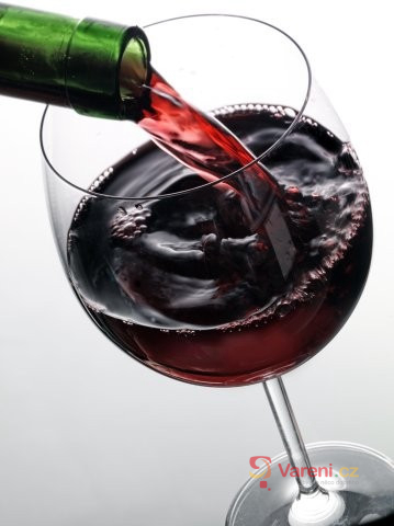 Spojení červeného vína a lahodného pokrmu 1.díl