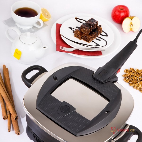 Titanium Manta Ray Oven - moderní pečení