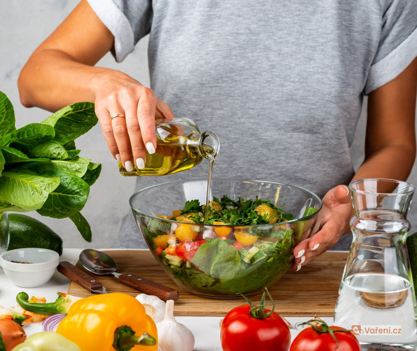 Léto přeje štíhlé linii a v horkém počasí je hubnutí snazší: Víte proč?