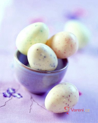Vejce, důležitá součást Velikonoc: Jsou zdravá? A jak je nejlépe používat při vaření? 