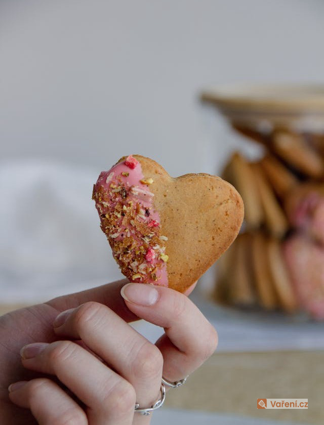 Jak vyznat lásku na Valentýna? Vsaďte na jídlo, láska přeci prochází žaludkem