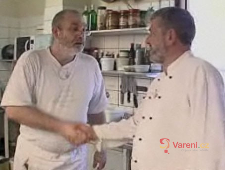 Ano, šéfe! 7. díl třetí série