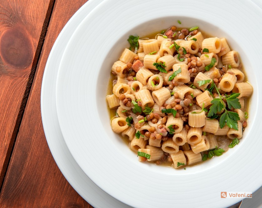 Prázdná peněženka i lednice po Vánocích? Tyto recepty vás zachrání!