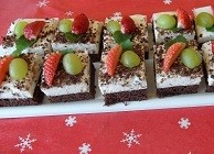 Řezy a jiné zákusky pro slavnostní příležitosti