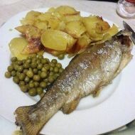 Kuchařka PSTRUH, KAPR a LOSOS (ryby)