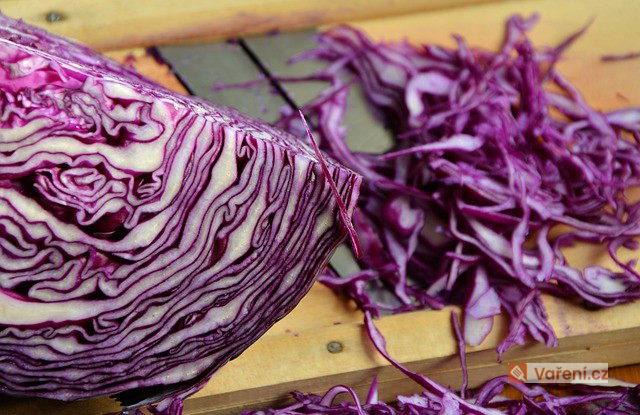 Zapečené babiččino zelí 