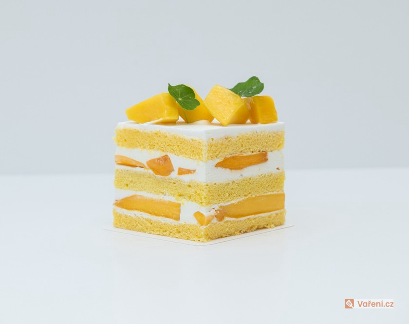 Piškotové mango řezy s tvarohem