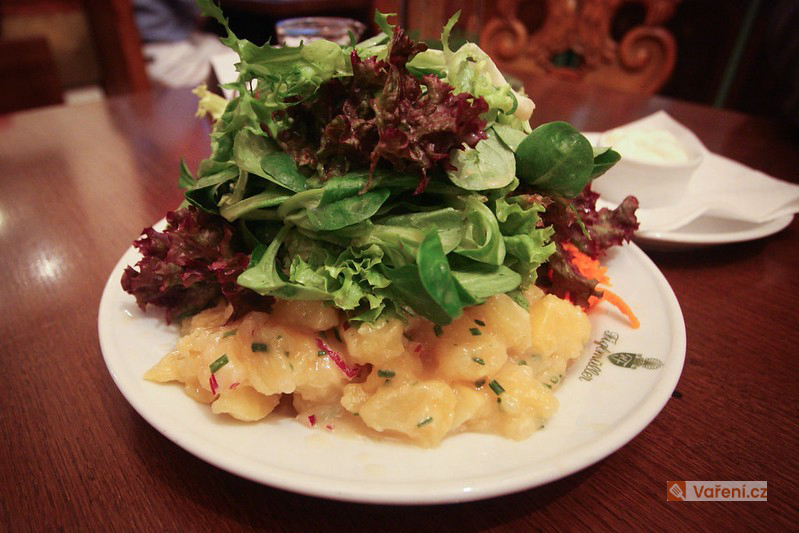 Rakouský bramborový salát