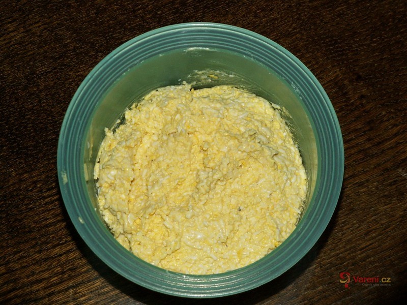 Vajíčkovo-sýrová pomazánka - fotografie 5