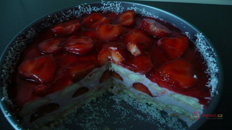 Nepečený dort s jahodami a želé - fotografie 2