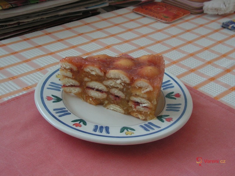 Nepečený jablečný dort - fotografie 2