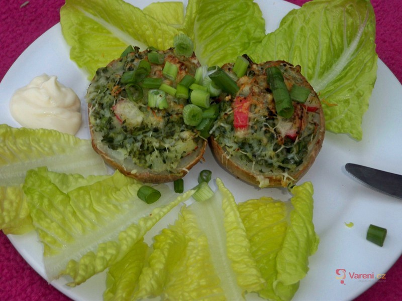 Pečené brambory plněné špenátem - fotografie 3