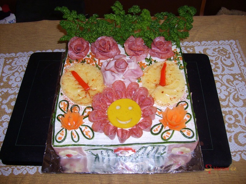 Slaný dort smajlík - fotografie 3