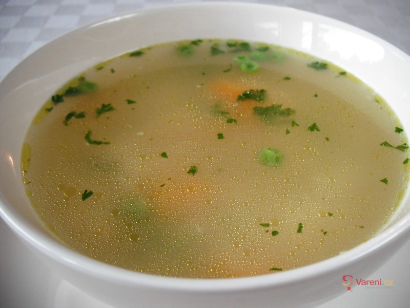 Kuřecí krupicová polévka - fotografie 2