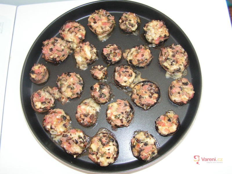 Plněné žampiony šunkou - fotografie 3