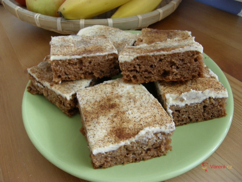 Jablíčkové kostky s tvarohovou peřinkou - fotografie 2