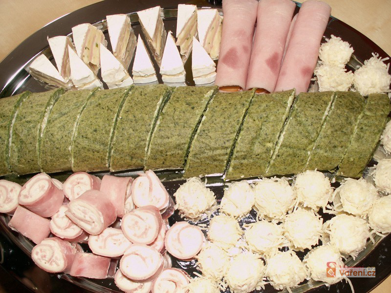 Šunkovosýrové roládky