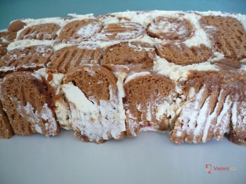 Tvarohový moučník s čerstvým ovocem - fotografie 2