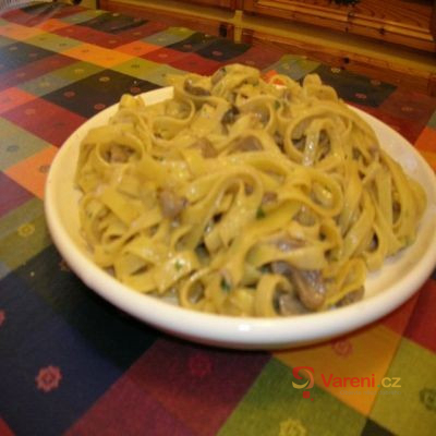 Pasta al sugo con funghi - fotografie 3