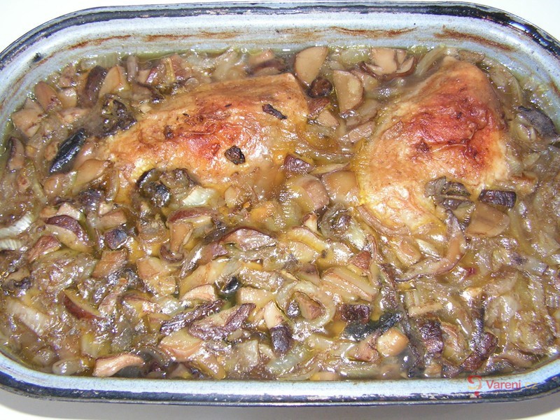 Dušené kuře na houbách - fotografie 2