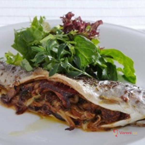 Pstruh s datlovou nádivkou - fotografie 2