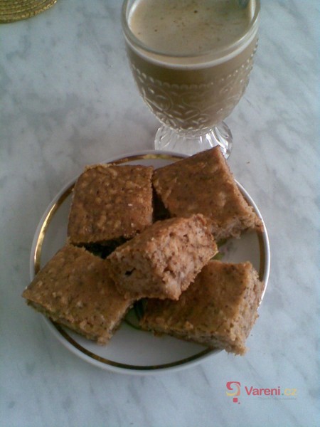 Rychlá jablková buchta - fotografie 2