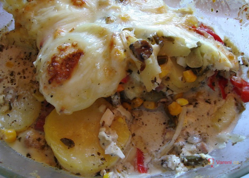 Pestré zapékané brambory - fotografie 2