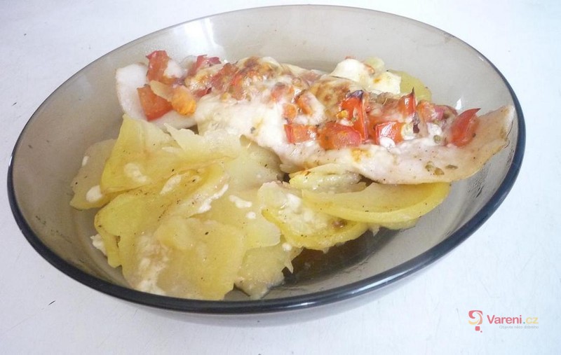 Ryba s rajčatovou čepičkou
