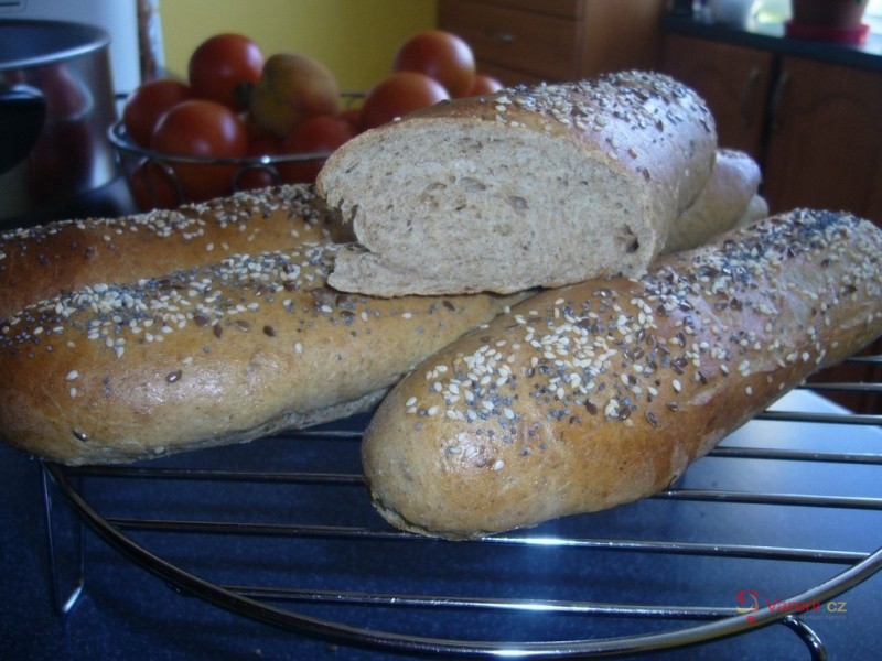 Celozrnné bulky - fotografie 3