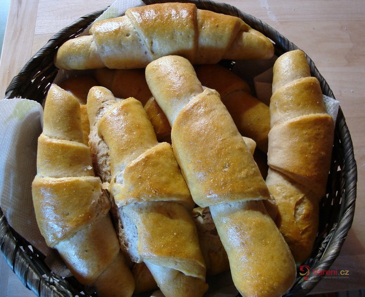 Celozrnné rohlíky - fotografie 5