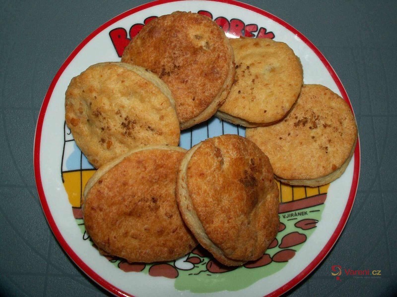 Kynuté škvarkové placky - fotografie 3