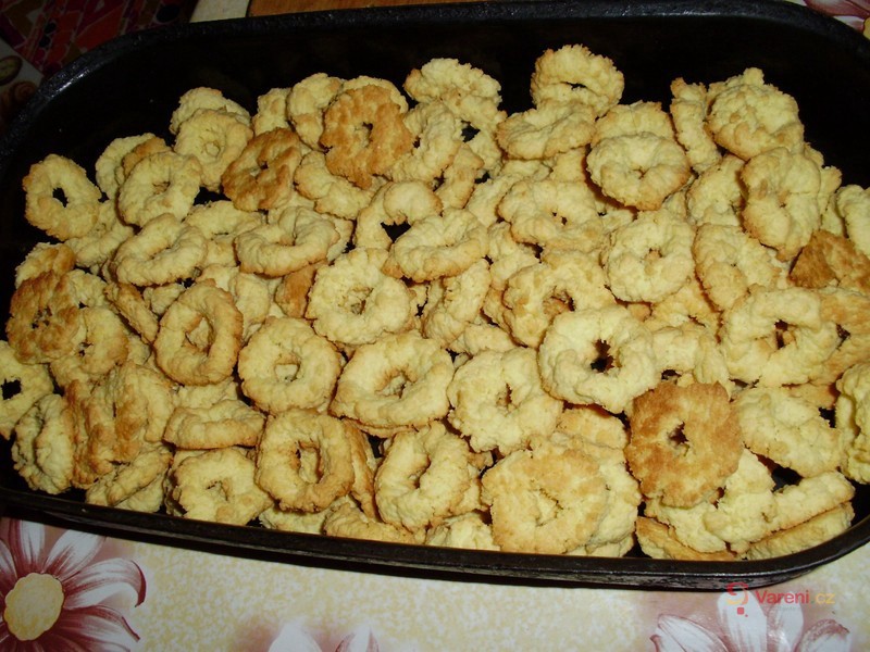 Cukroví z kokosového těsta - fotografie 2