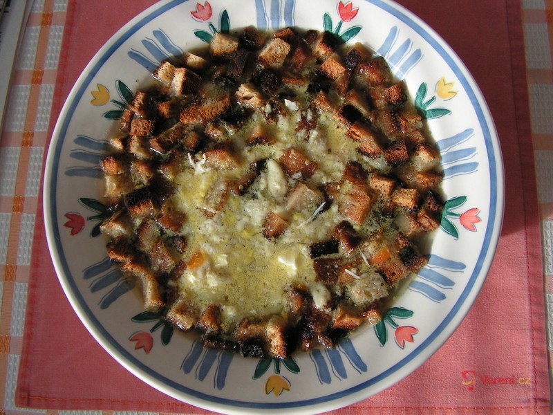 Zeleninový krém s hráškem - fotografie 3