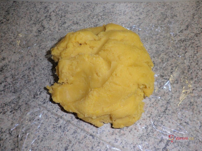 Ořechové naplněné mušličky - fotografie 3