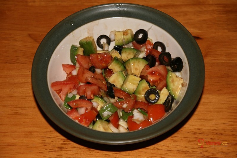 Avokádový salát - fotografie 2