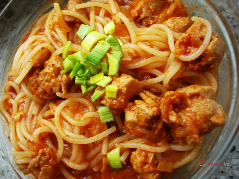 Guláš ze sójových kostek - fotografie 2