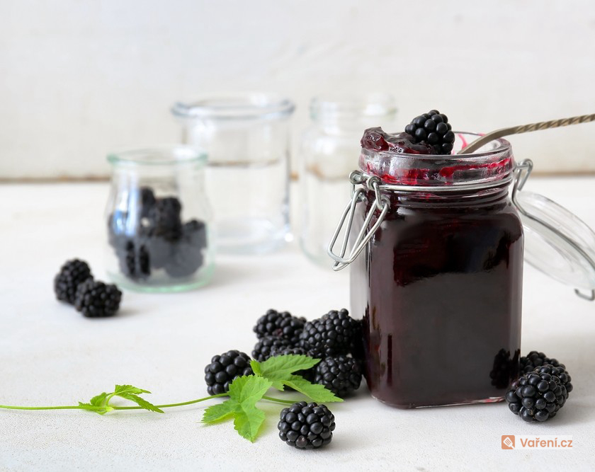 Ostružinový džem