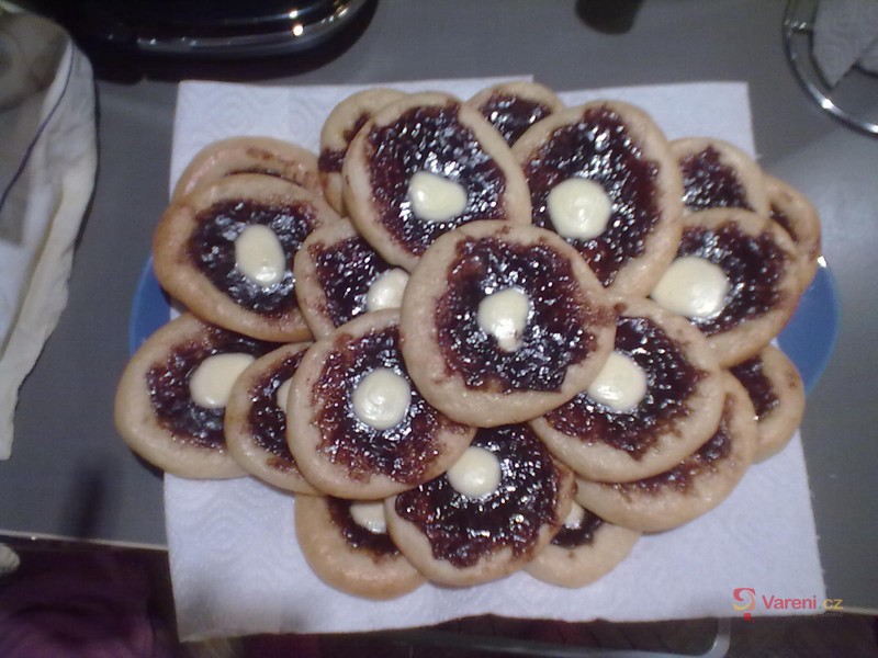 Kynuté maminčiny koláče - fotografie 4