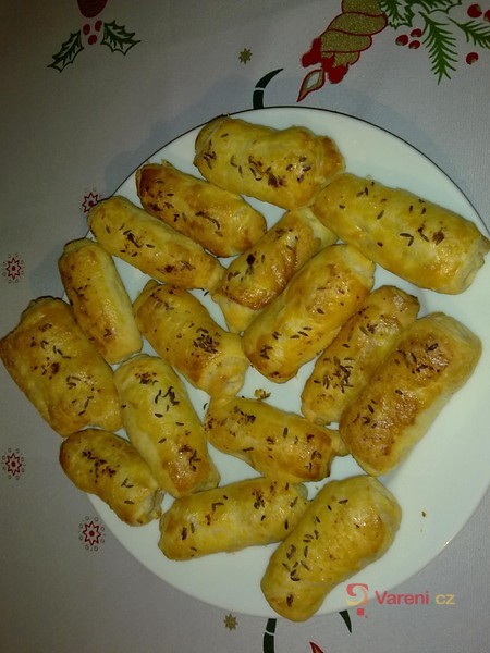 Párky v listovém těstě - fotografie 2