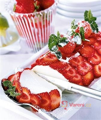 Jogurtová terina s jahodami - fotografie 2