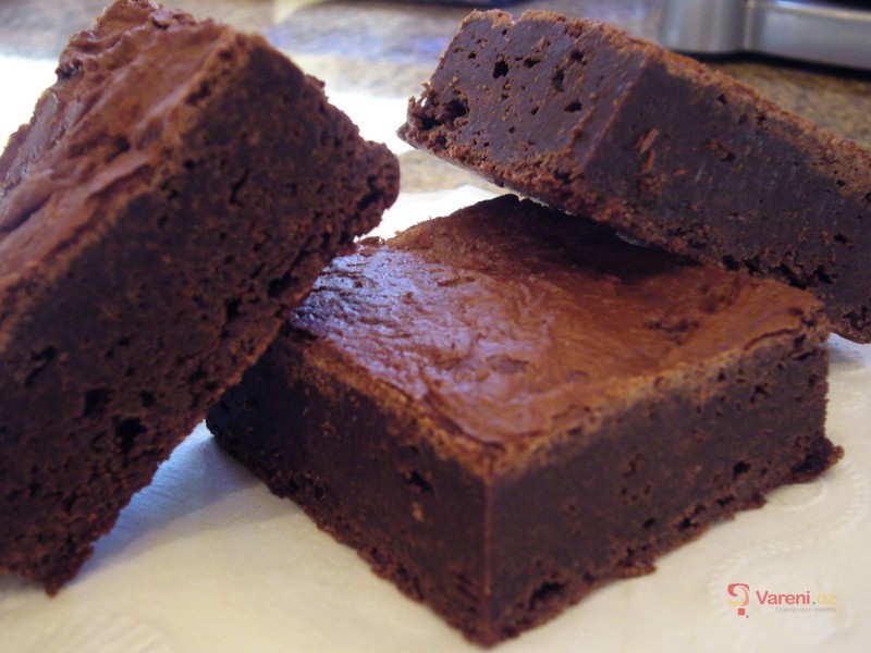Čokoládovo-oříškové brownies - fotografie 2