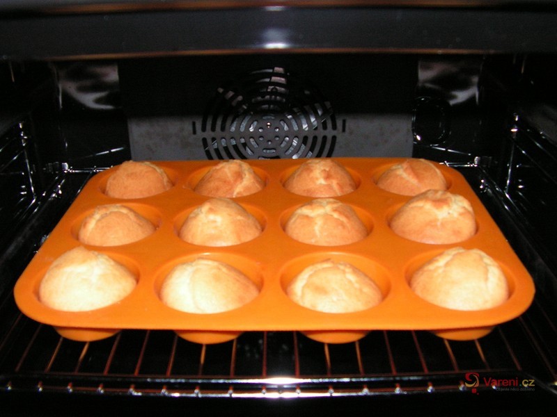 Borůvkové muffiny - fotografie 3