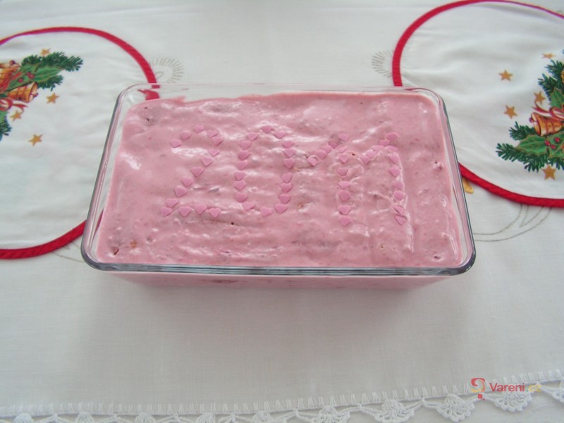 Malinový nepečený dort - fotografie 2