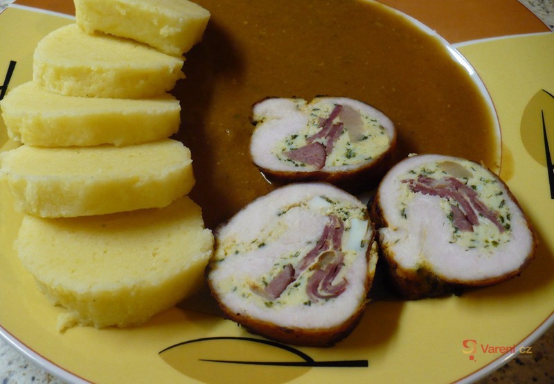 Krůtí roláda po staročesku - fotografie 2