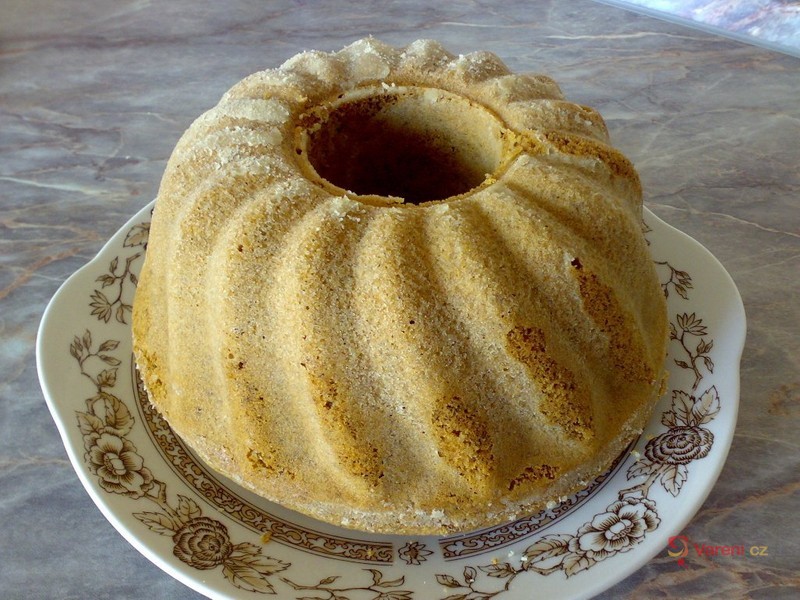 Oříšková bábovka - fotografie 3